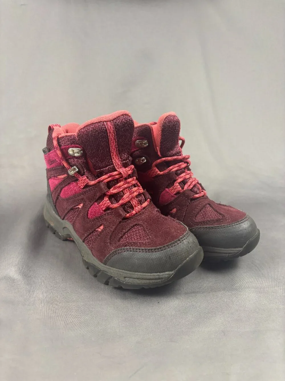 L.L. Bean Kids Trail Model Hiker Lace Up Boots Youth Kids Size 4.0 Black Cherry